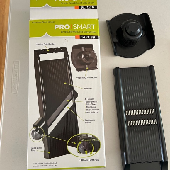 PROSmart Mandoline Slicer - Picture 3 of 3